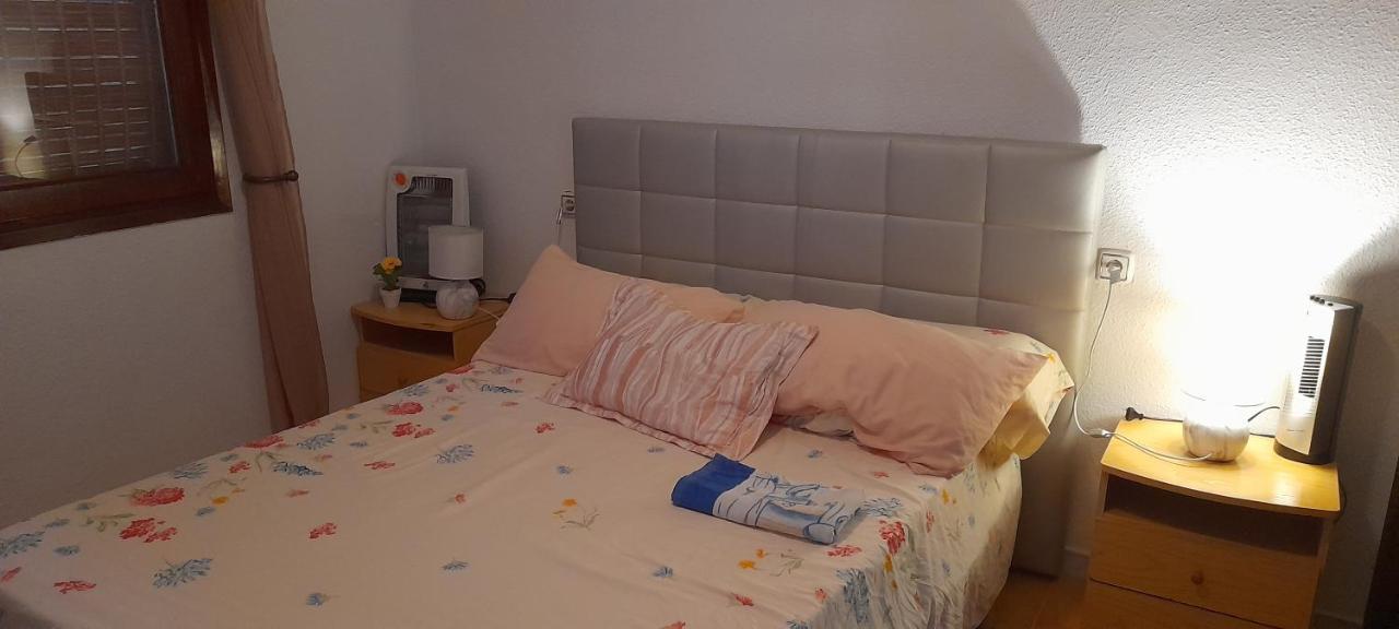 Apartment Los Locos Beach With Balcony And Wi-Fi Torrevieja Ngoại thất bức ảnh