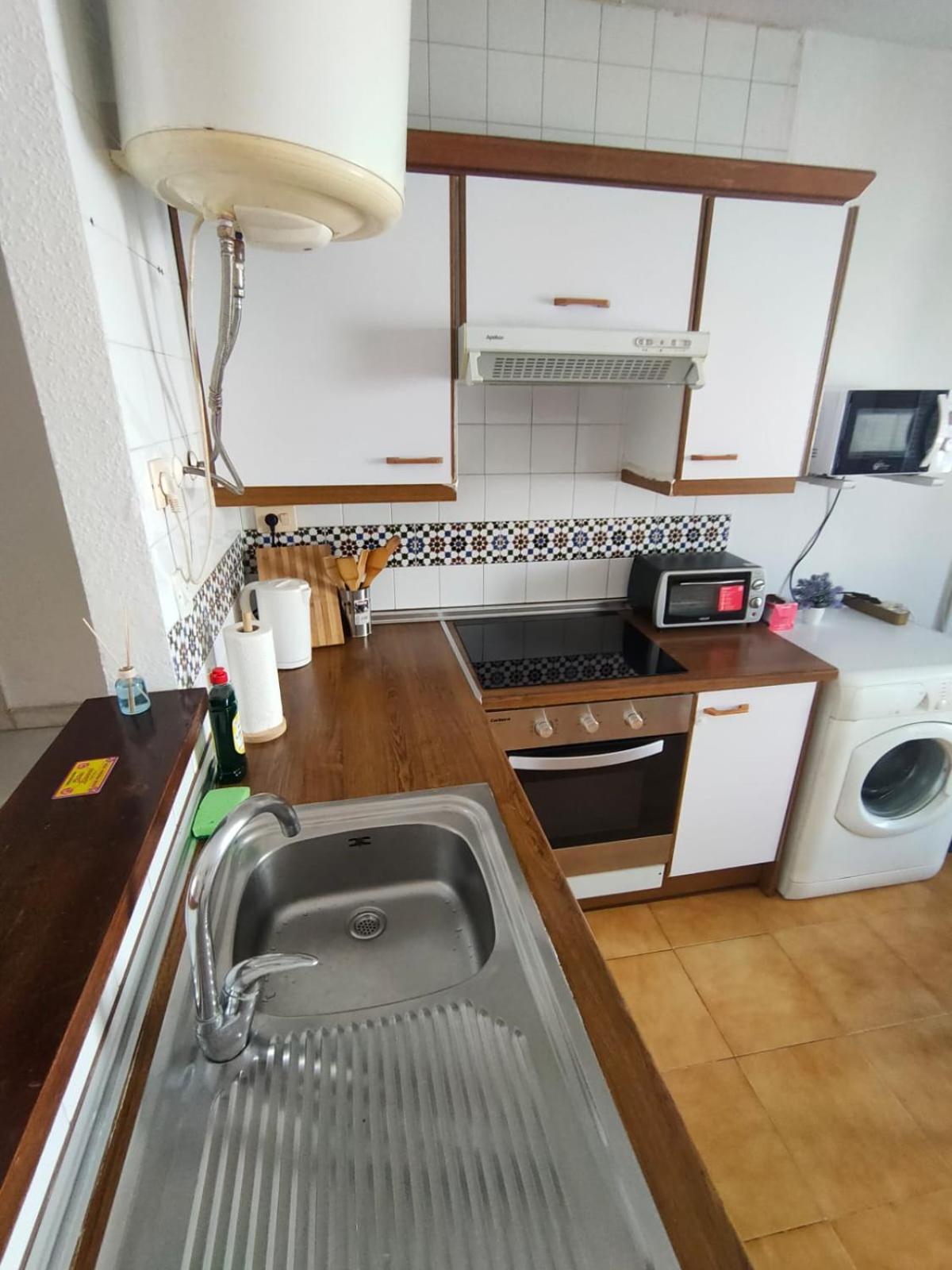 Apartment Los Locos Beach With Balcony And Wi-Fi Torrevieja Ngoại thất bức ảnh