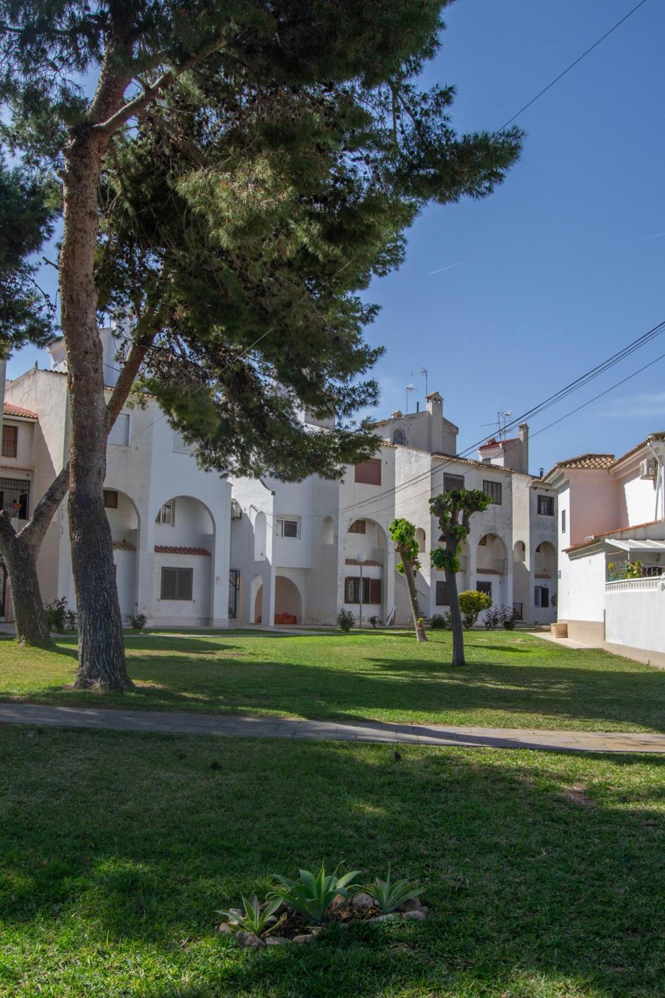 Apartment Los Locos Beach With Balcony And Wi-Fi Torrevieja Ngoại thất bức ảnh